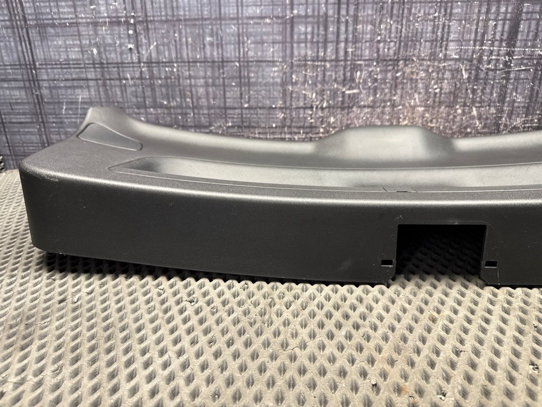 Обшивка крышки багажника, 1320 рублей, Красноярск