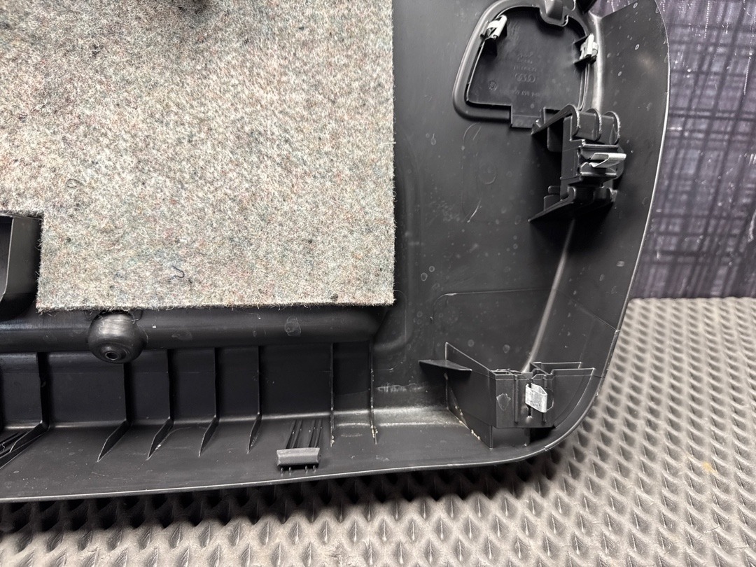 Обшивка крышки багажника, 1320 рублей, Красноярск