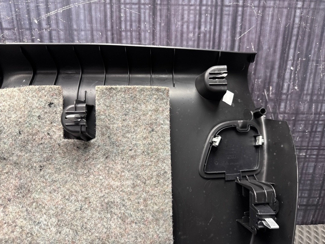 Обшивка крышки багажника, 1320 рублей, Красноярск