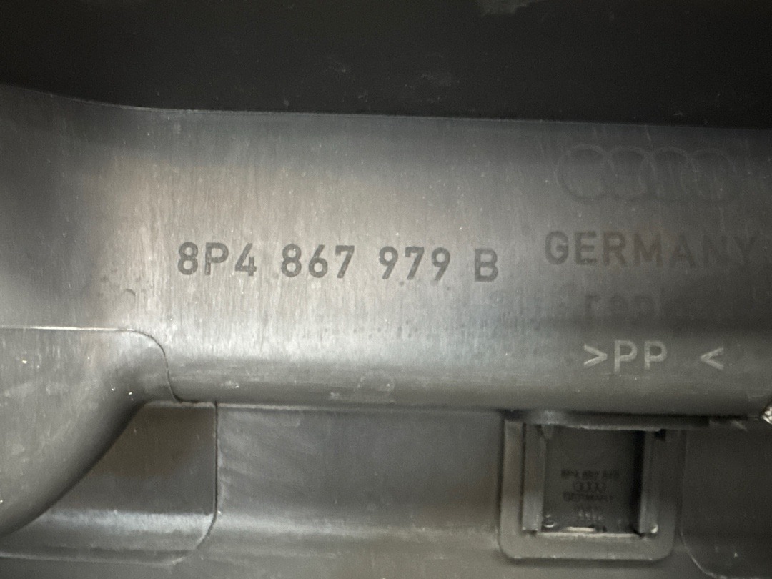 Обшивка крышки багажника, 1320 рублей, Красноярск