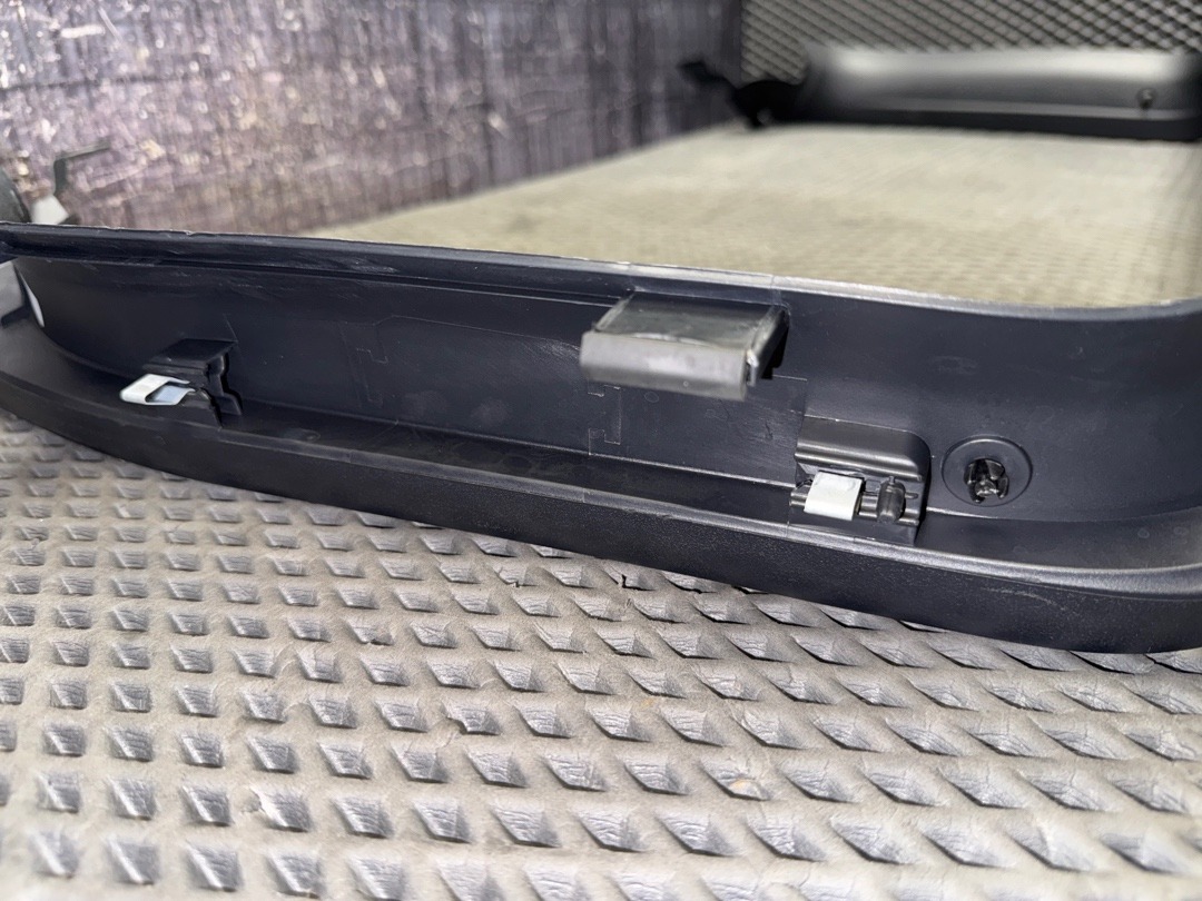 Обшивка крышки багажника, 930 рублей, Красноярск