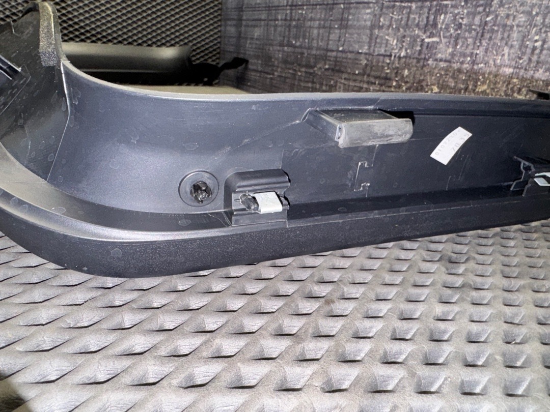 Обшивка крышки багажника, 930 рублей, Красноярск