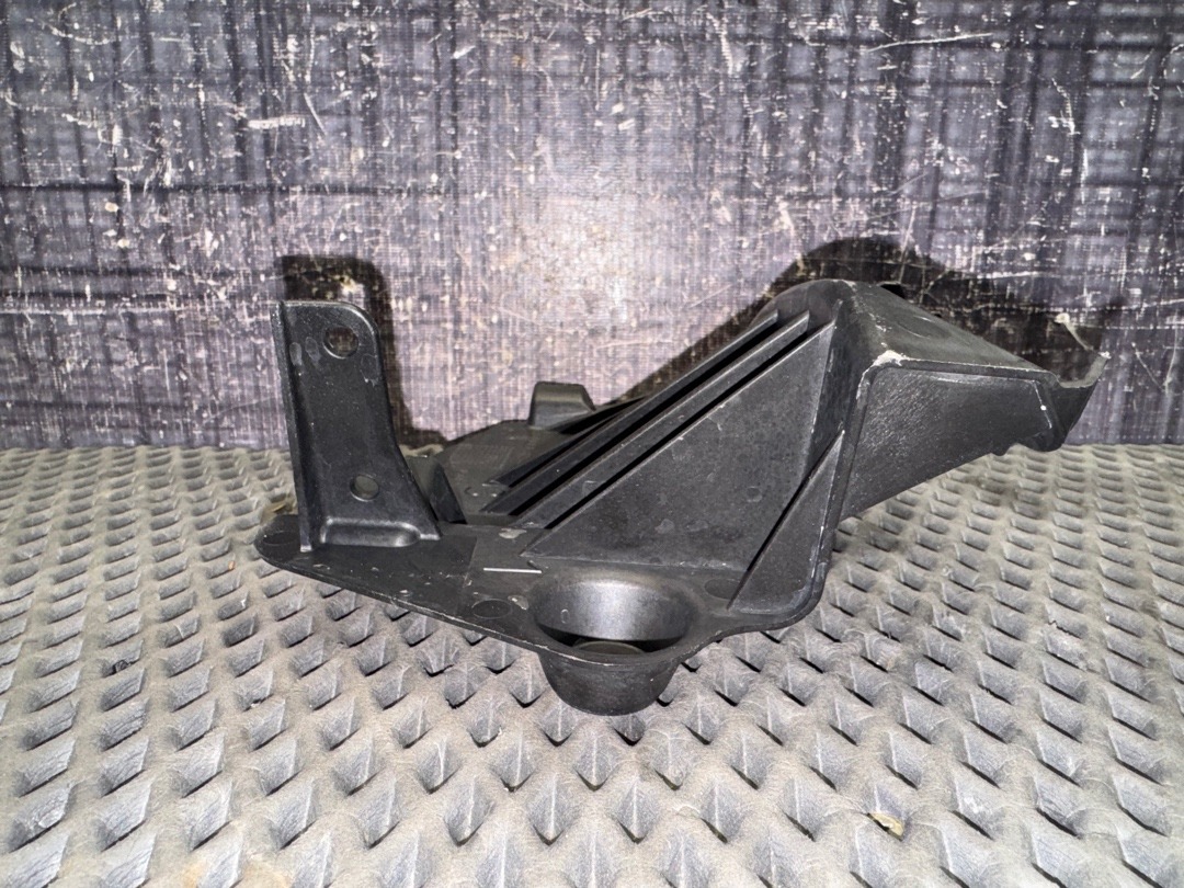 Крепление бампера, 960 рублей, Красноярск