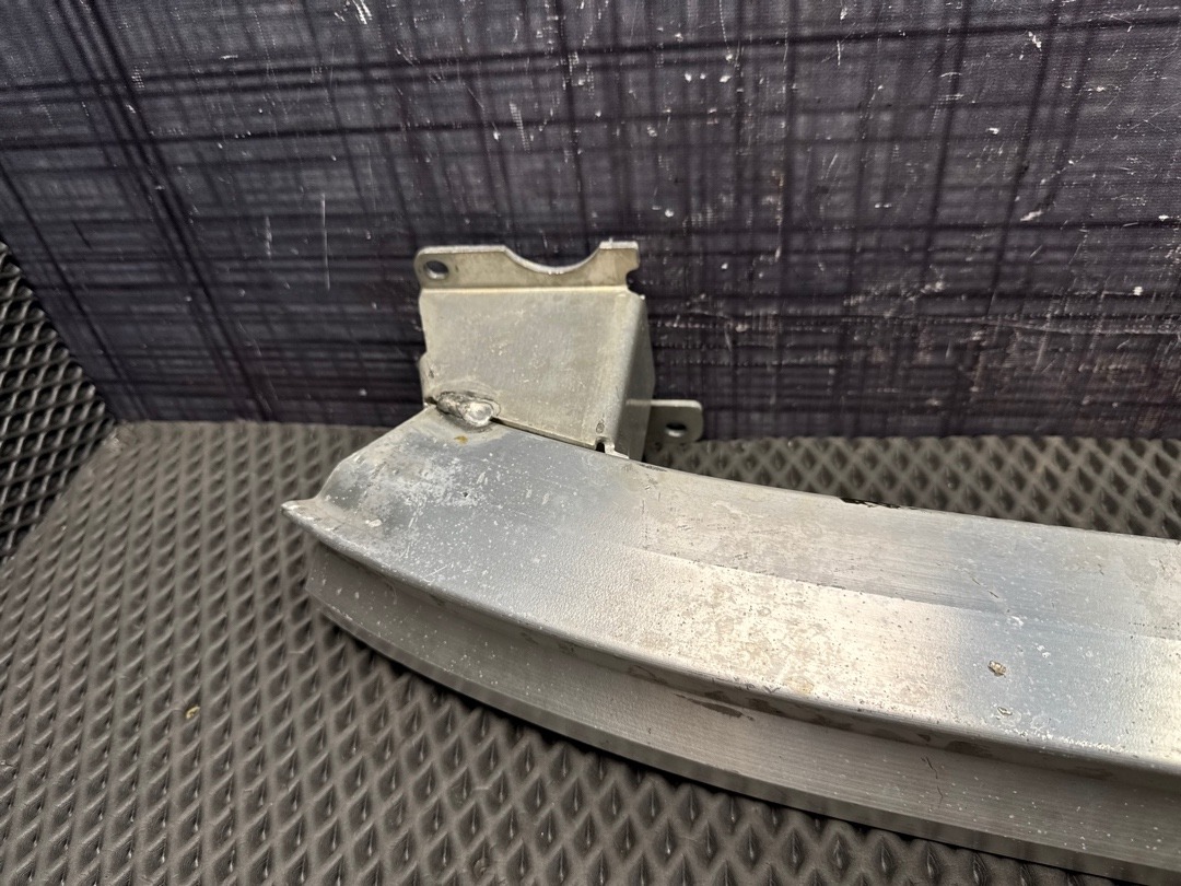 Усилитель бампера, 1630 рублей, Красноярск