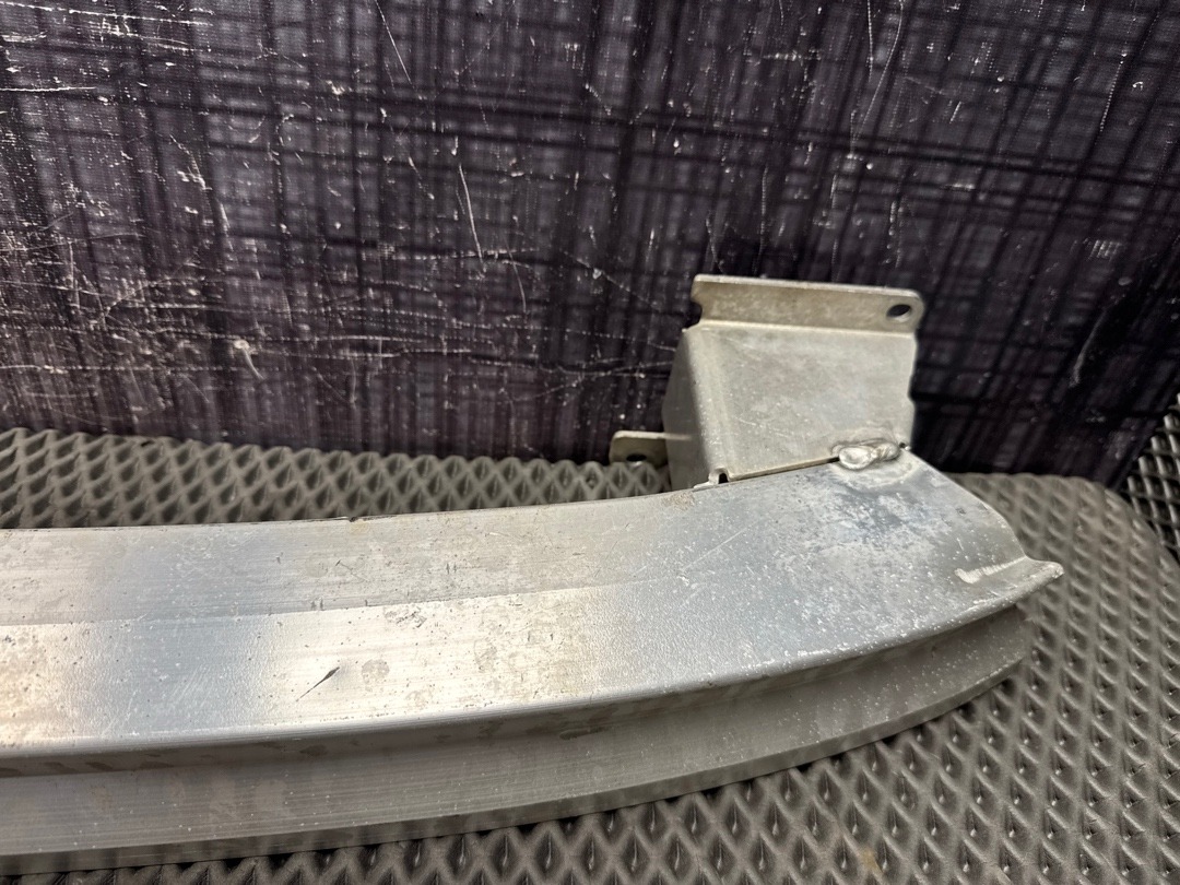 Усилитель бампера, 1630 рублей, Красноярск