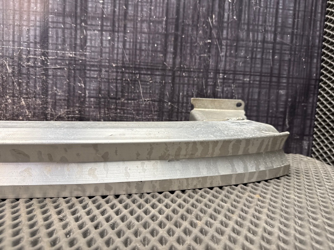 Усилитель бампера, 1630 рублей, Красноярск