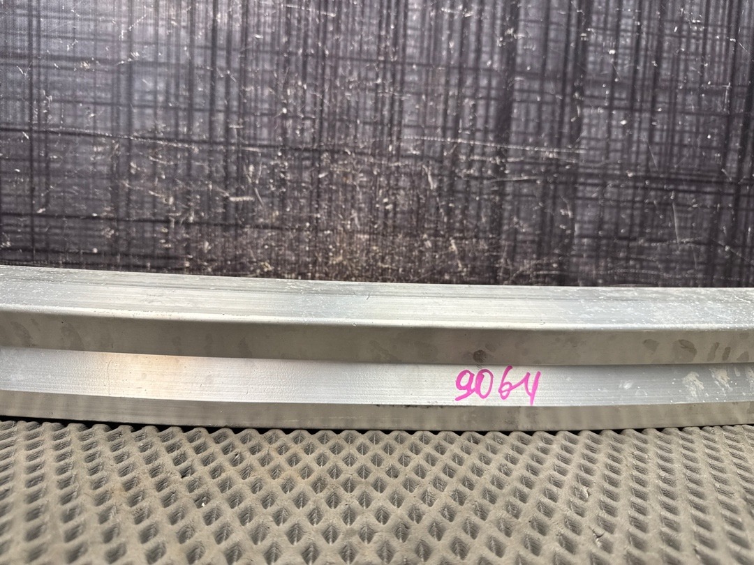 Усилитель бампера, 1630 рублей, Красноярск