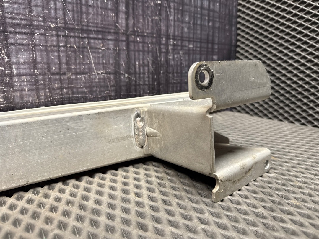 Усилитель бампера, 1630 рублей, Красноярск