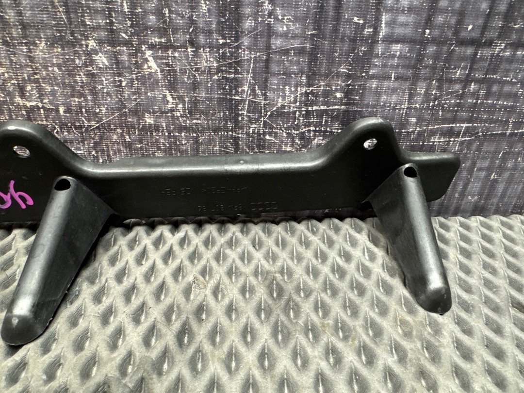 Крепление бампера, 1010 рублей, Красноярск