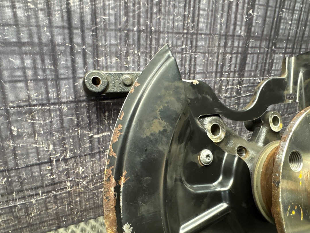 Поворотный кулак, 3680 рублей, Красноярск