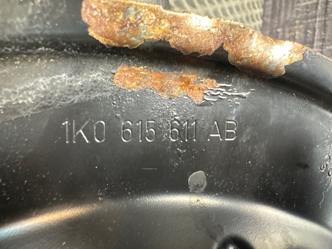 Поворотный кулак, 3680 рублей, Красноярск