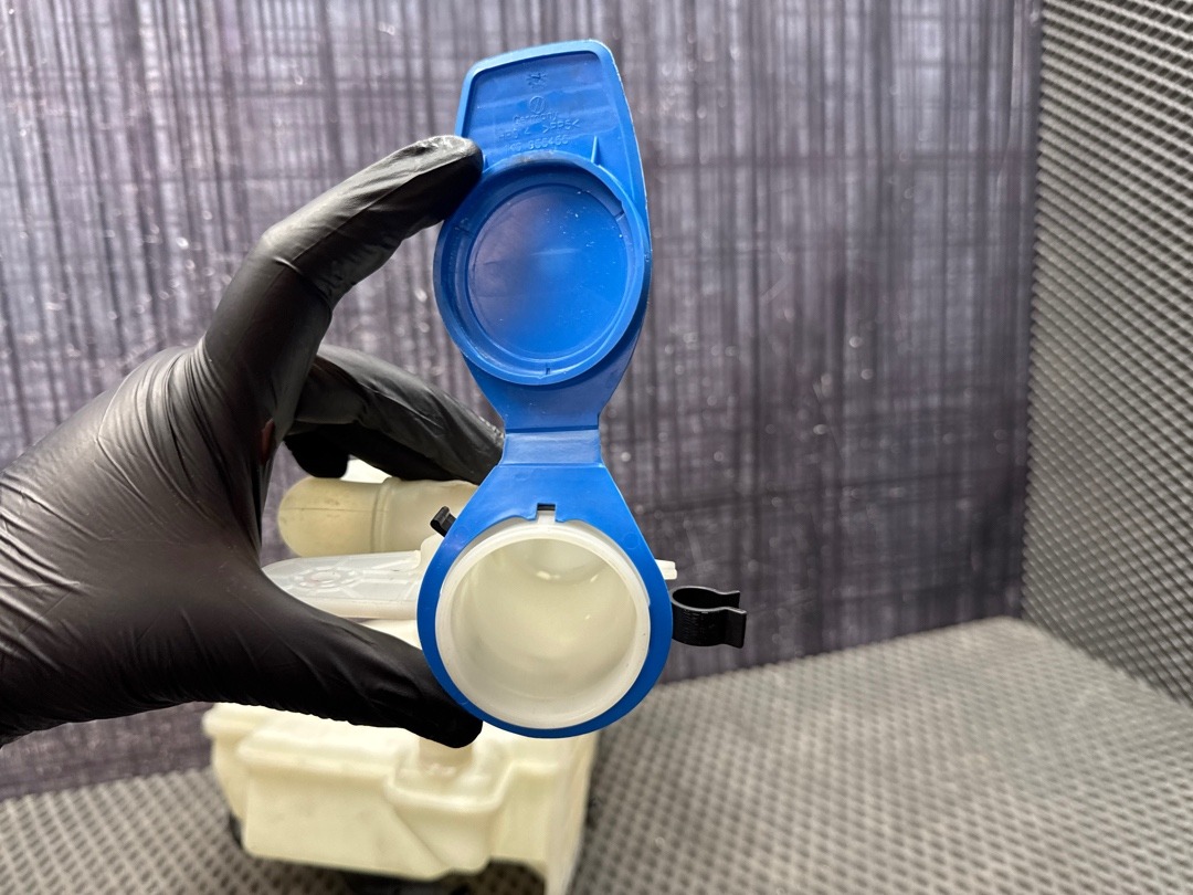 Бачок омывателя, 3140 рублей, Красноярск