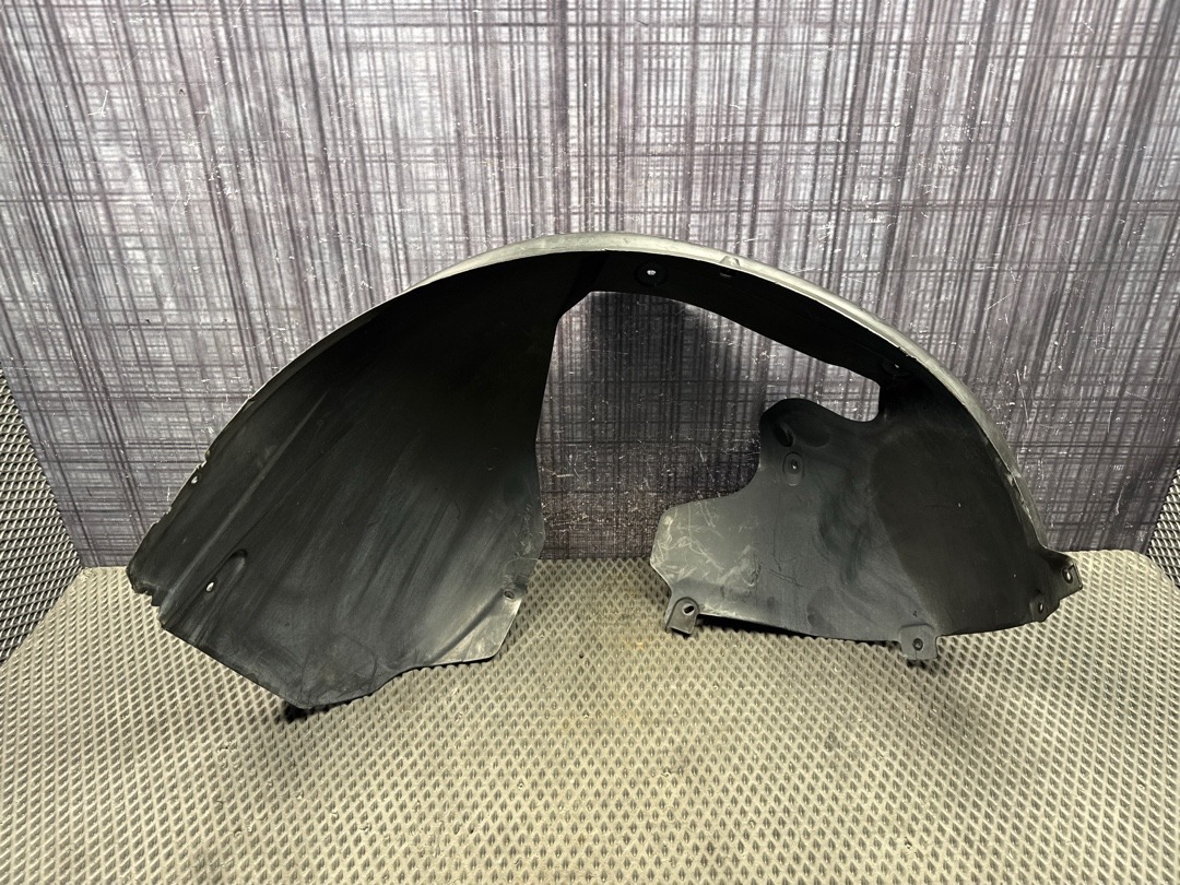 Подкрылок, 2360 рублей, Красноярск