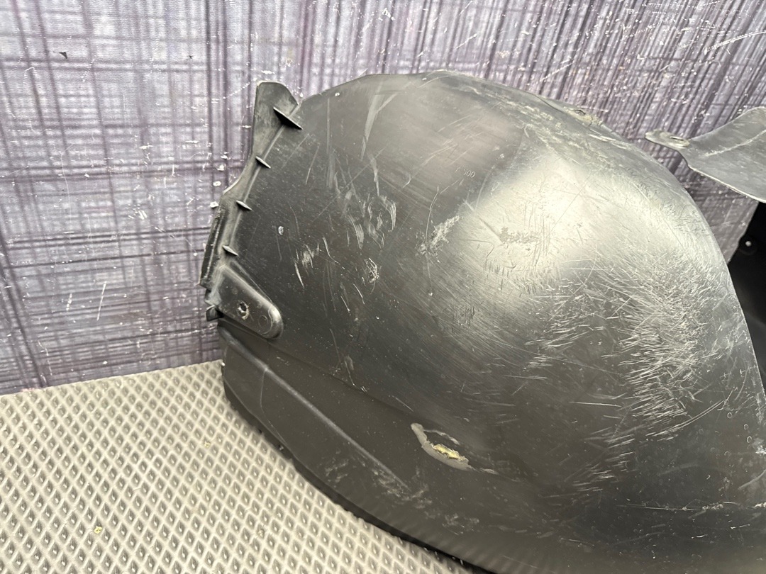 Подкрылок, 2360 рублей, Красноярск