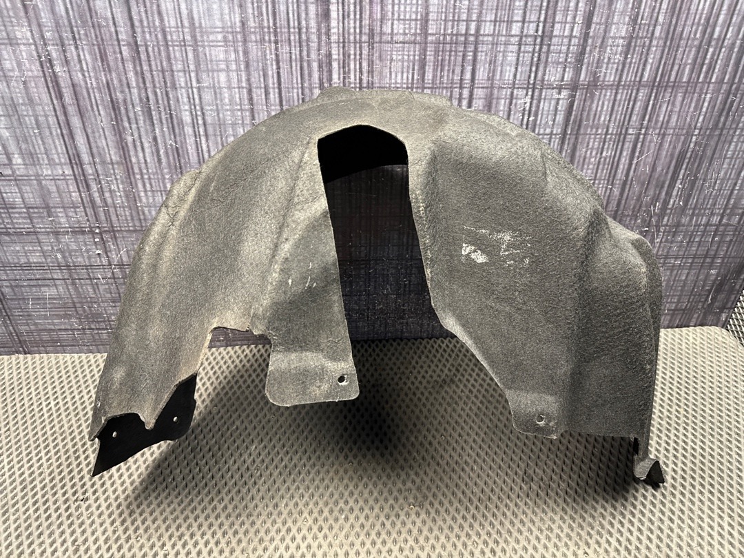 Подкрылок, 2710 рублей, Красноярск