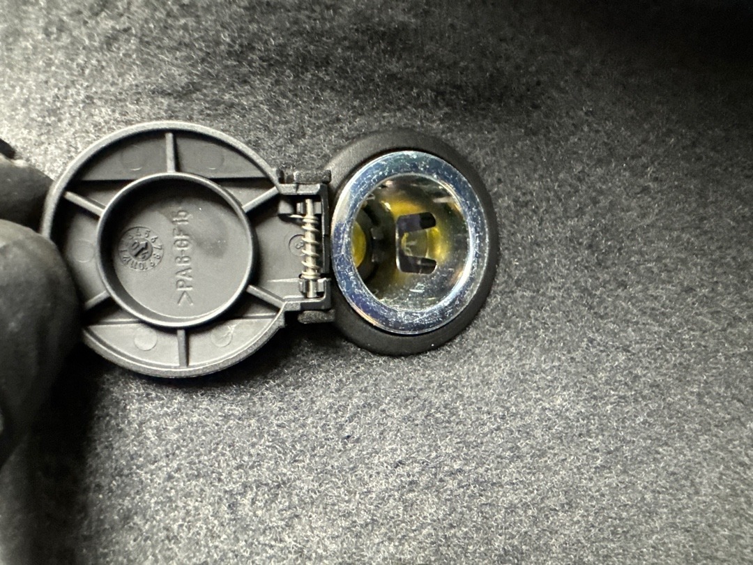 Обшивка багажника, 2990 рублей, Красноярск