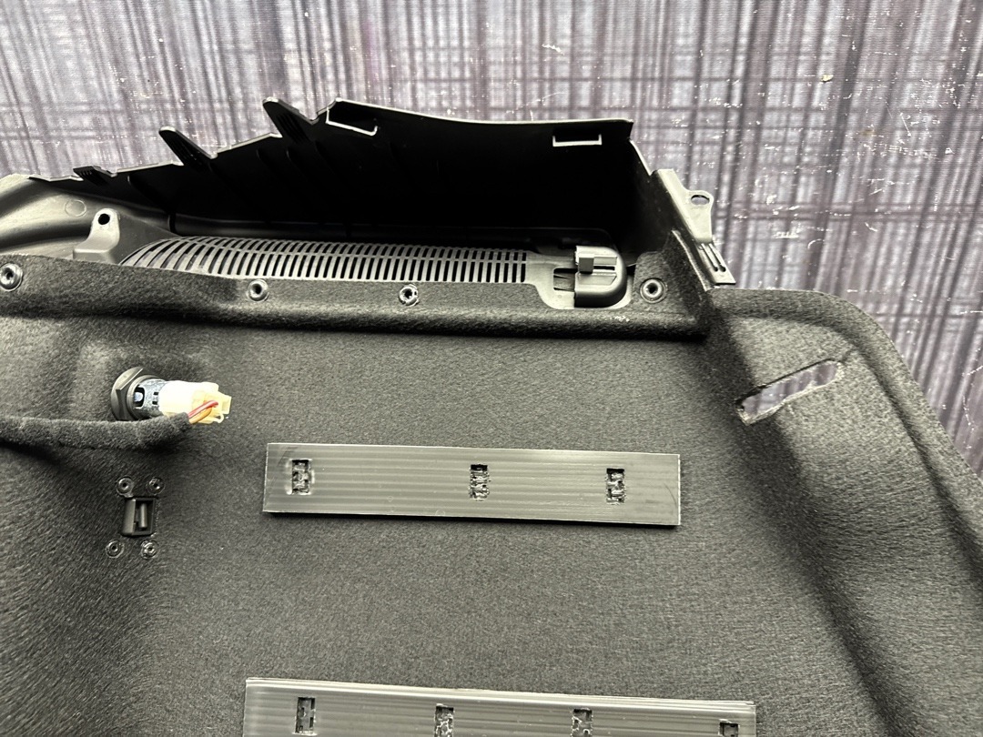 Обшивка багажника, 2990 рублей, Красноярск