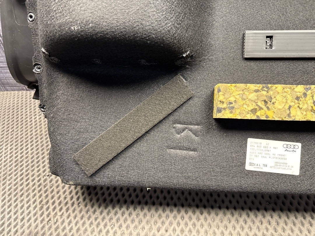 Обшивка багажника, 2990 рублей, Красноярск