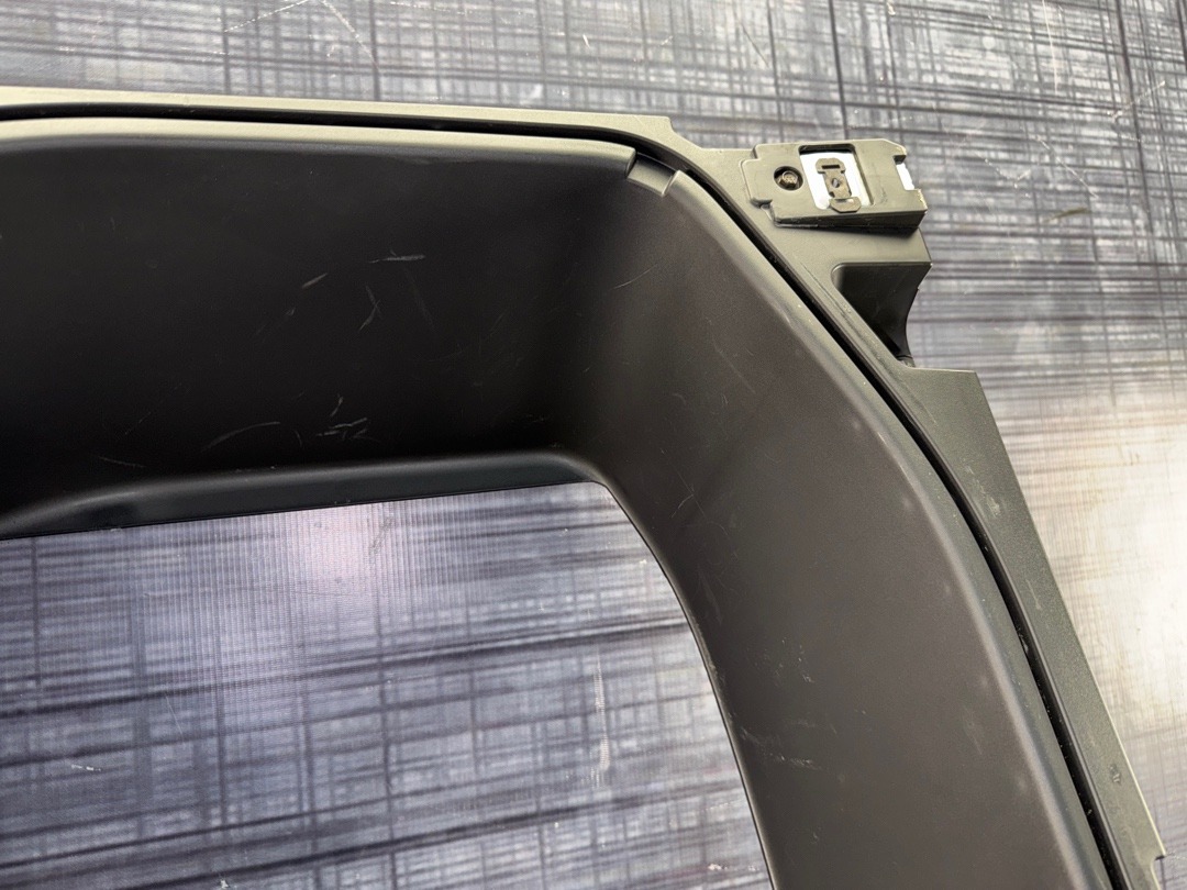 Пластик багажника, 2610 рублей, Красноярск