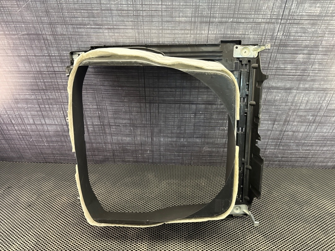 Пластик багажника, 2610 рублей, Красноярск