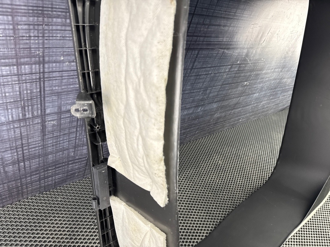 Пластик багажника, 2610 рублей, Красноярск