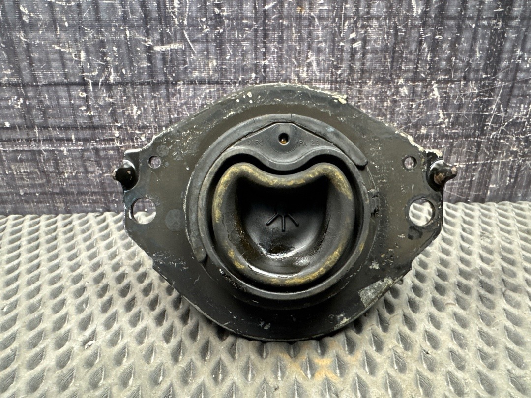 Подушка двигателя, 4160 рублей, Красноярск