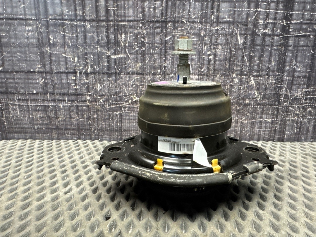 Подушка двигателя, 4160 рублей, Красноярск