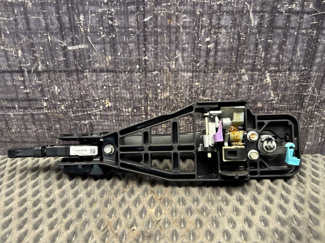 Ручка двери внешняя, 3420 рублей, Красноярск