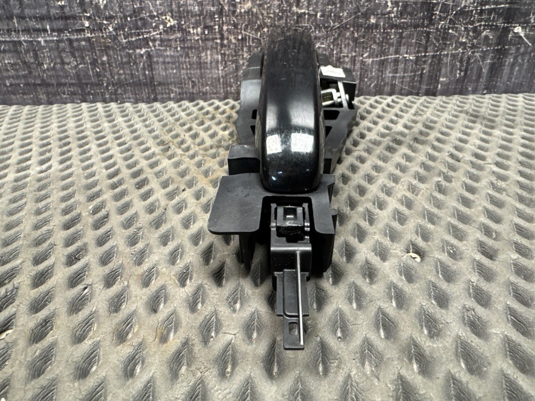 Ручка двери внешняя, 2560 рублей, Красноярск