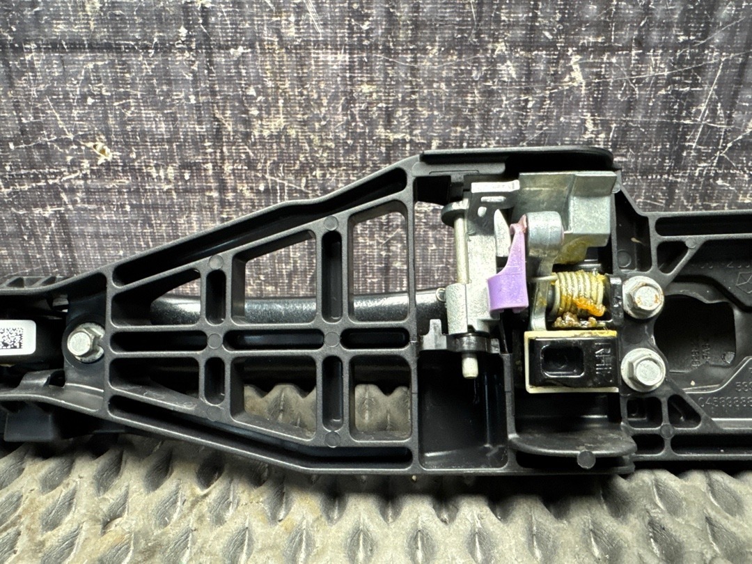 Ручка двери внешняя, 2560 рублей, Красноярск