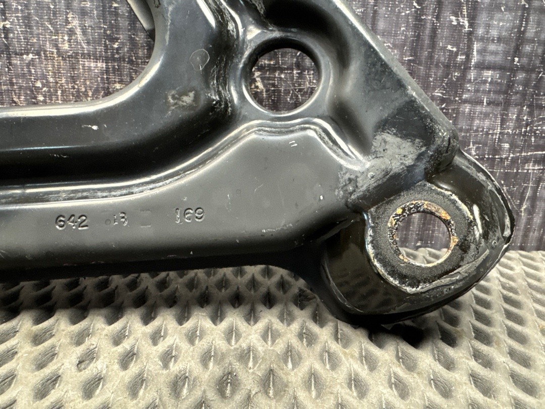 Кронштейн, 1740 рублей, Красноярск