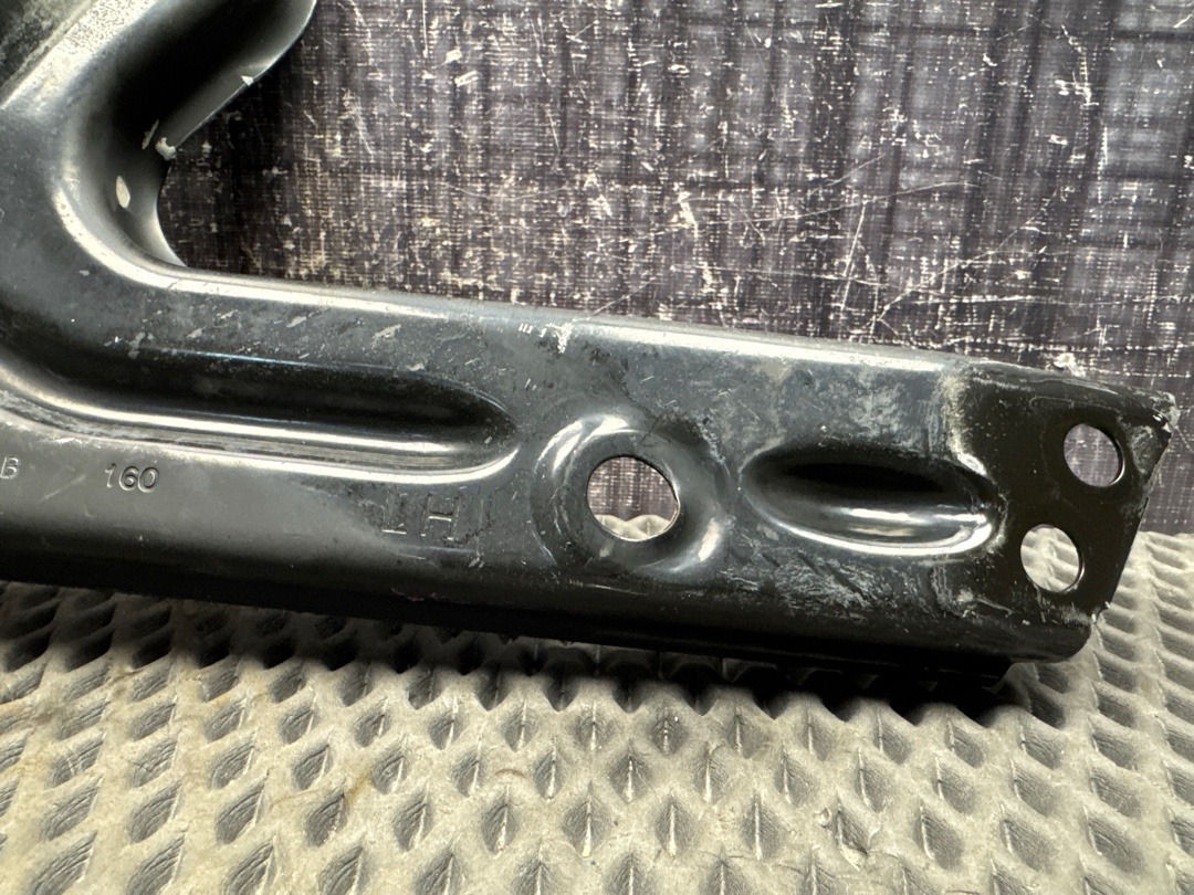 Кронштейн, 1740 рублей, Красноярск