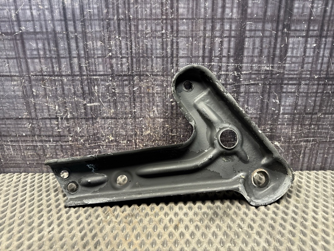 Кронштейн, 1740 рублей, Красноярск