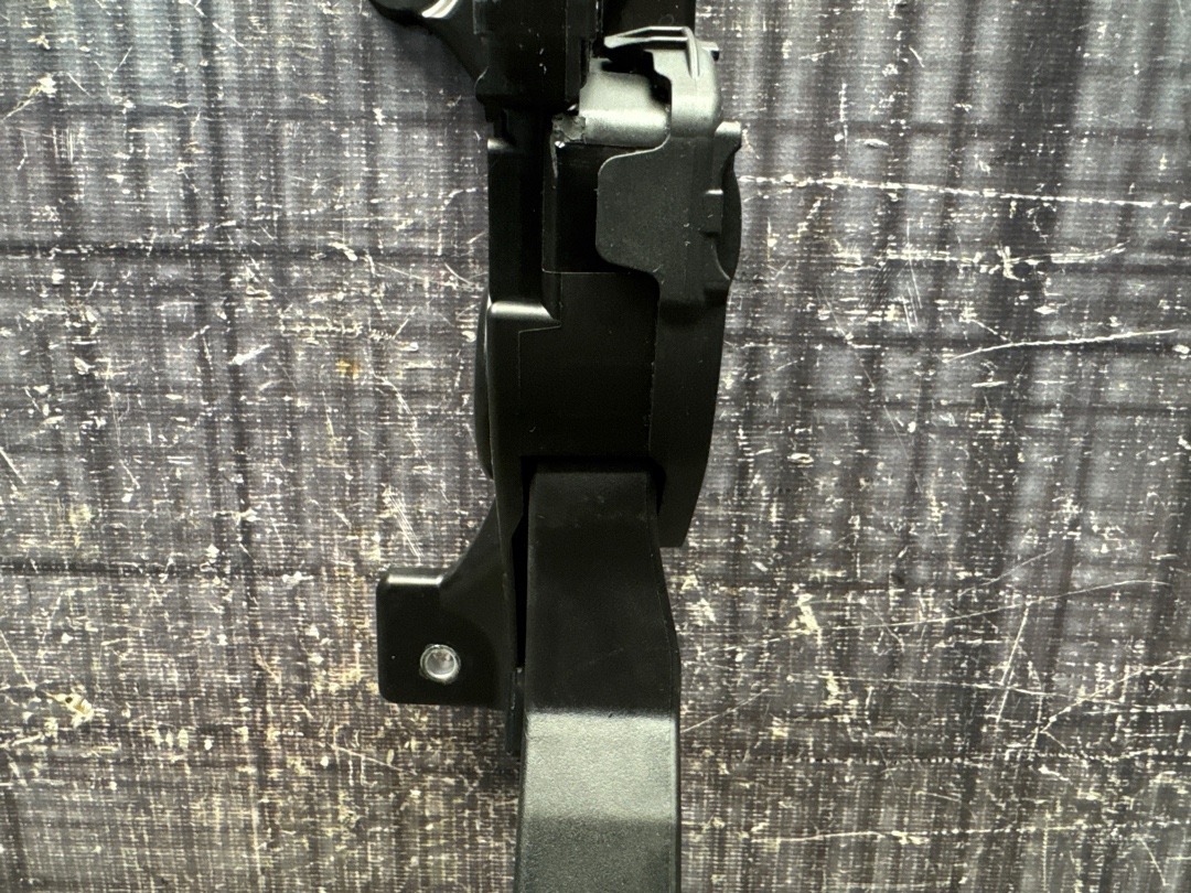 Педаль газа, 2010 рублей, Красноярск