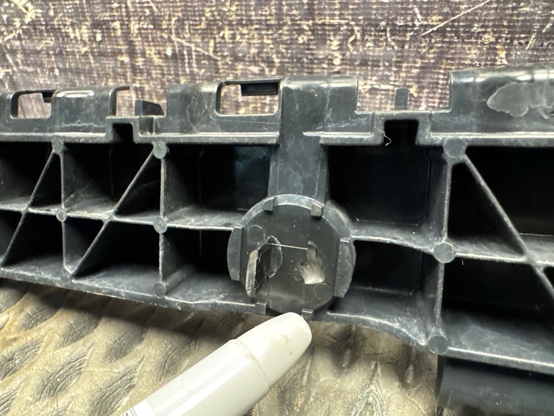 Крепление бампера, 970 рублей, Красноярск