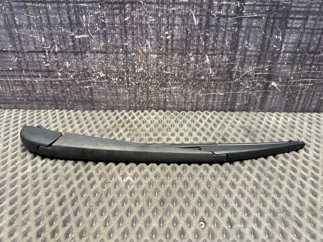 Дворник, 2110 рублей, Красноярск