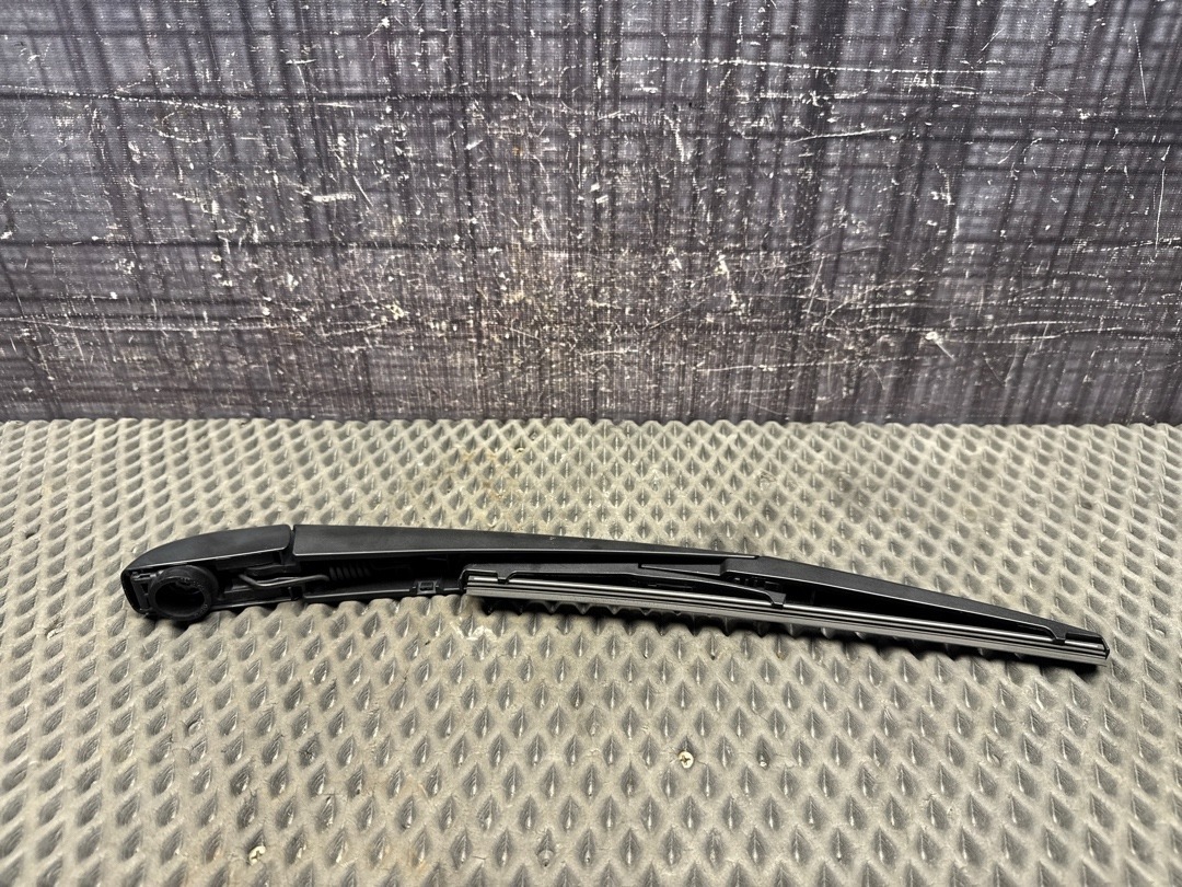 Дворник, 2110 рублей, Красноярск