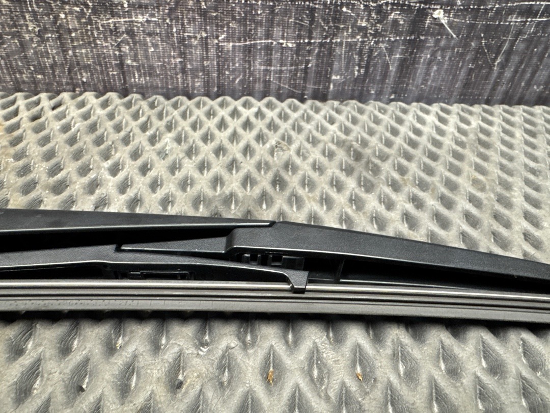 Дворник, 2110 рублей, Красноярск