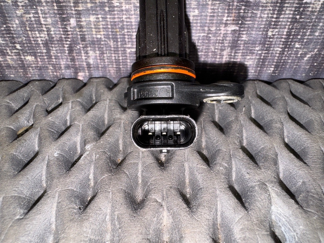 Датчик коленвала, 2370 рублей, Красноярск