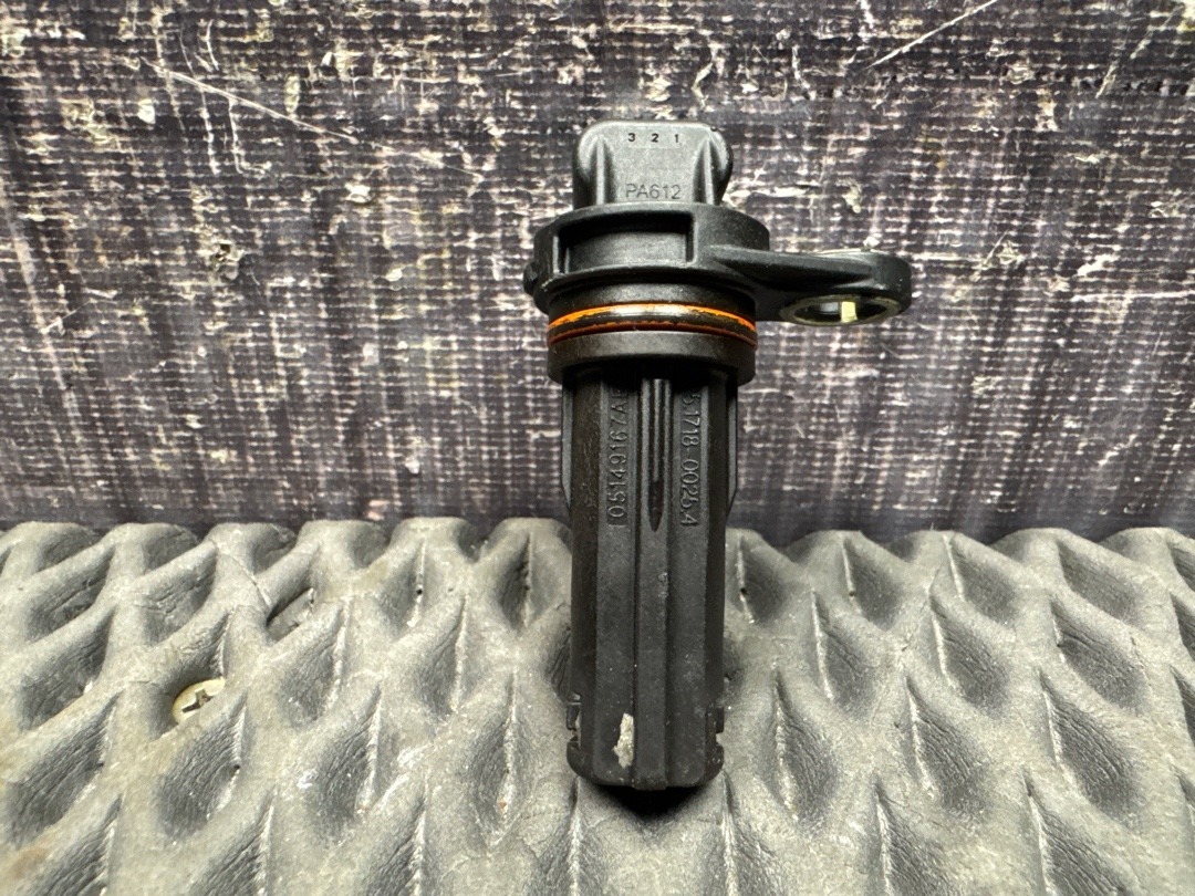 Датчик коленвала, 2370 рублей, Красноярск