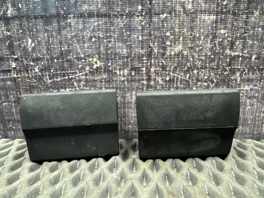 Упор багажника, 1660 рублей, Красноярск