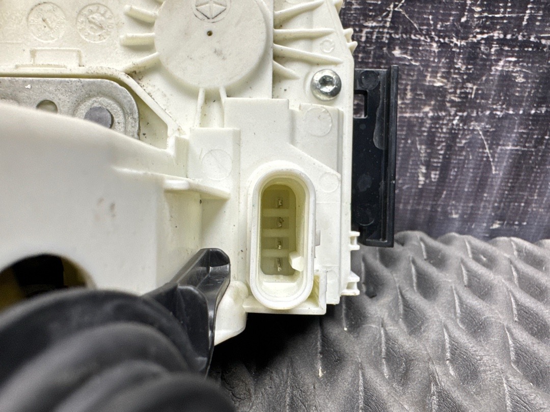 Замок двери, 1610 рублей, Красноярск