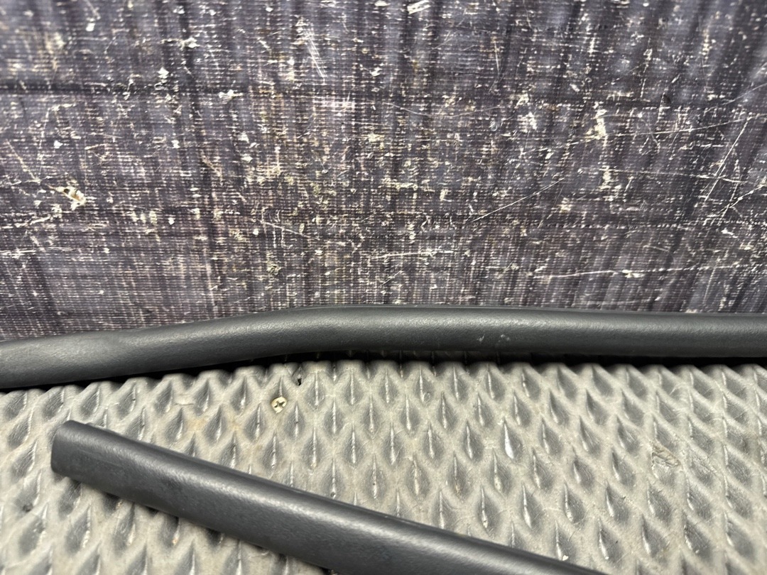 Подкапотный уплотнитель, 2380 рублей, Красноярск