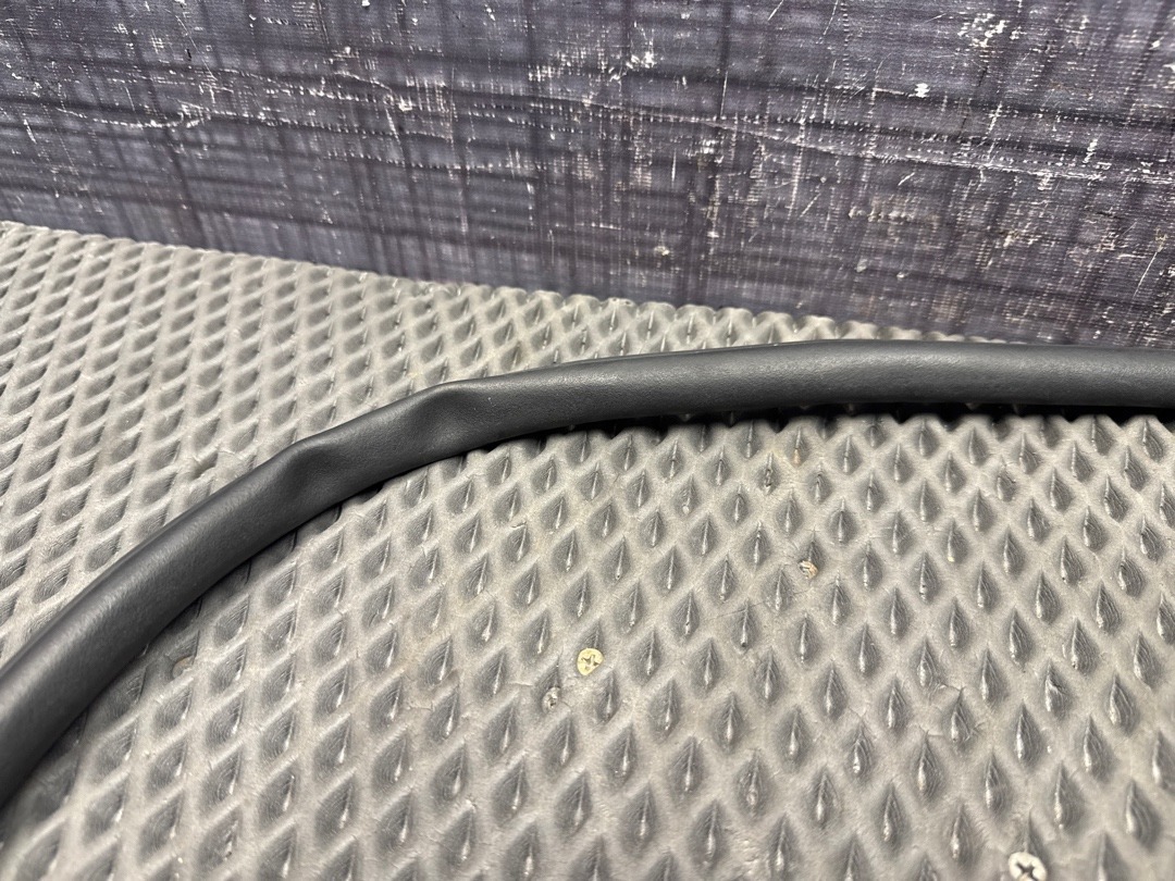 Подкапотный уплотнитель, 2380 рублей, Красноярск