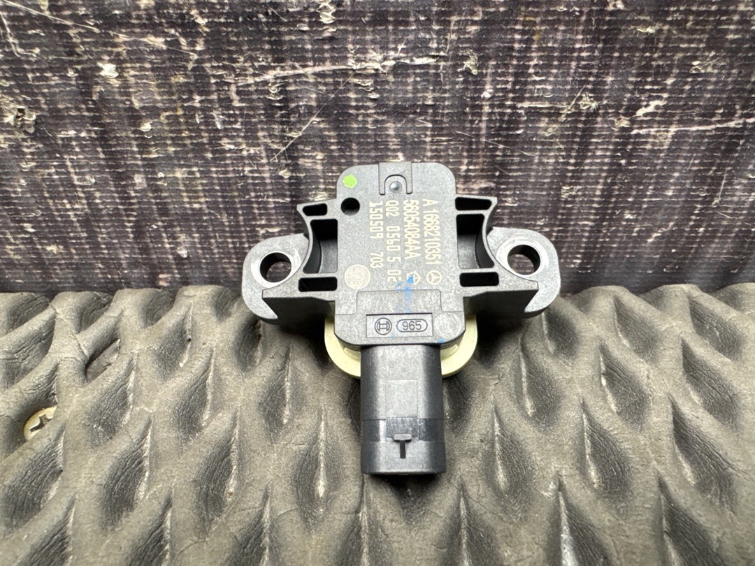 Датчик Airbag, 880 рублей, Красноярск