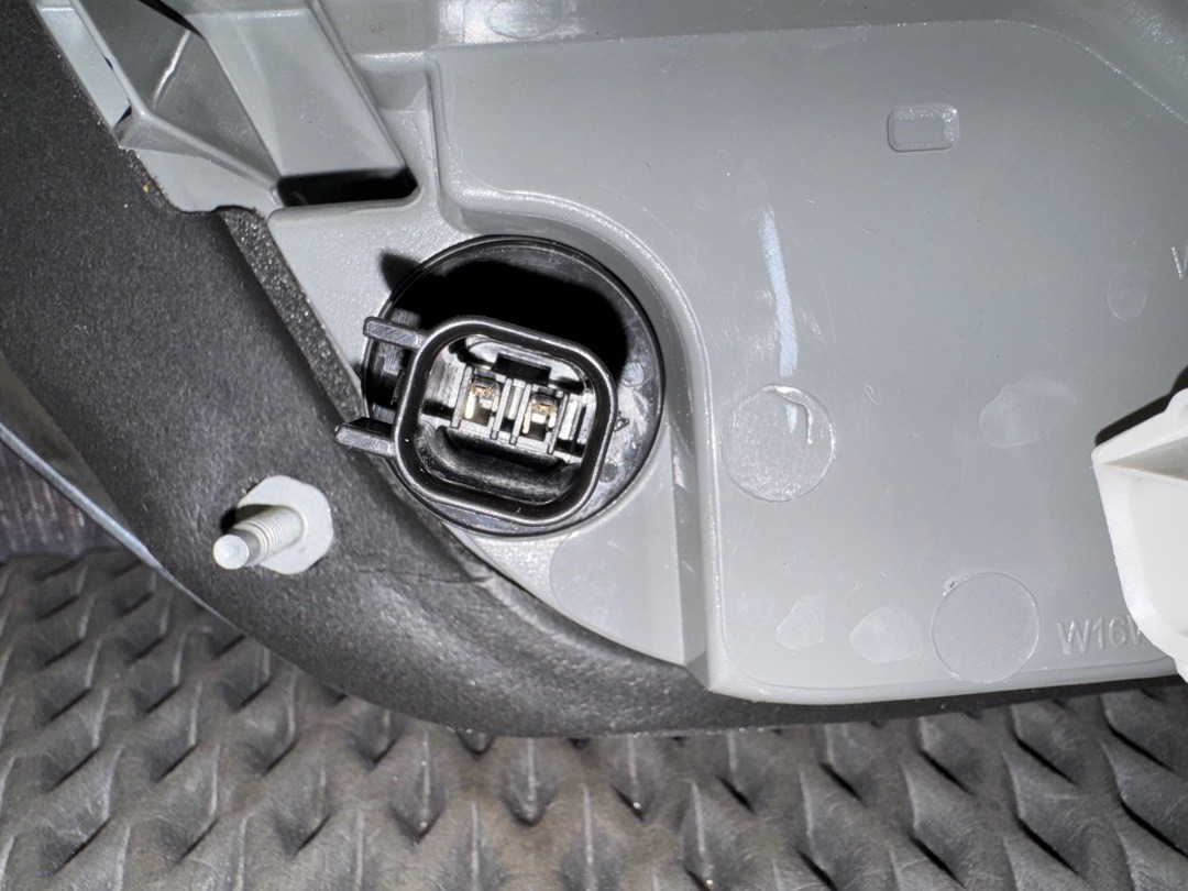 Фонарь в крышку багажника, 7360 рублей, Красноярск