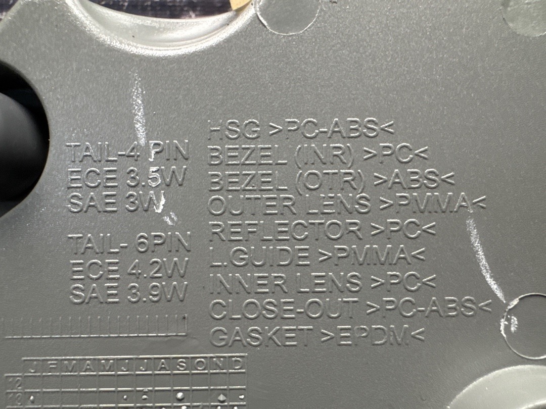 Фонарь в крышку багажника, 7360 рублей, Красноярск