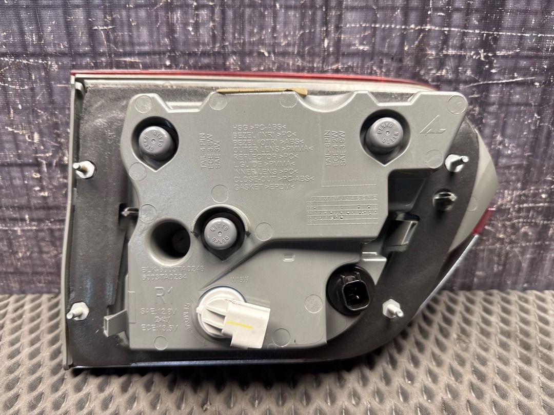 Фонарь в крышку багажника, 7360 рублей, Красноярск