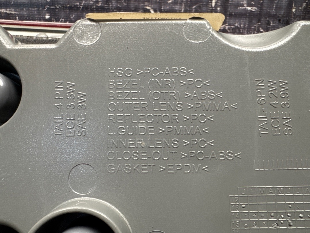 Фонарь в крышку багажника, 7360 рублей, Красноярск