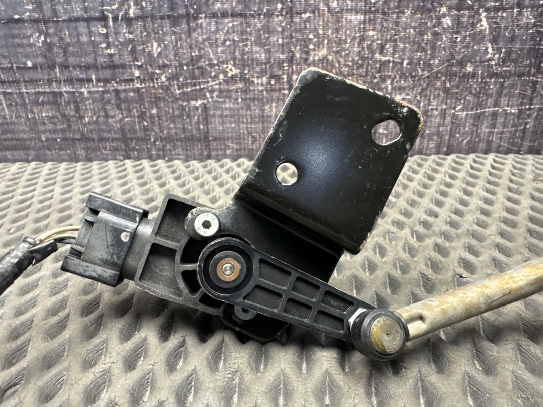 Датчик уровня подвески, 2720 рублей, Красноярск